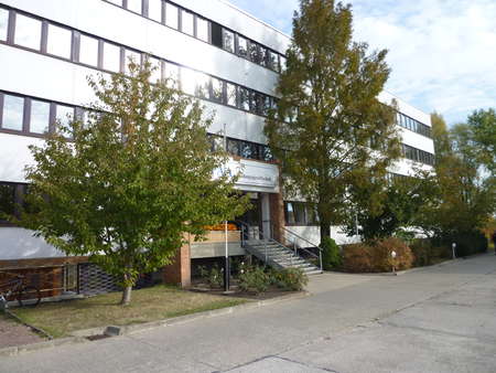 Bürohaus in 06112 Halle (c)2022 Dipl.Ing. Kühne GmbH