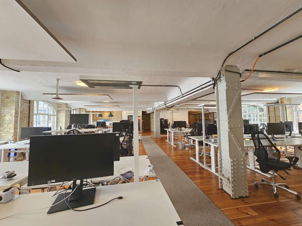 &copy; 2025  Dipl.Ing. Kühne GmbH Berlin Loft/Atelier Berlin Fotosammlung Zeitzeugen 330008644 