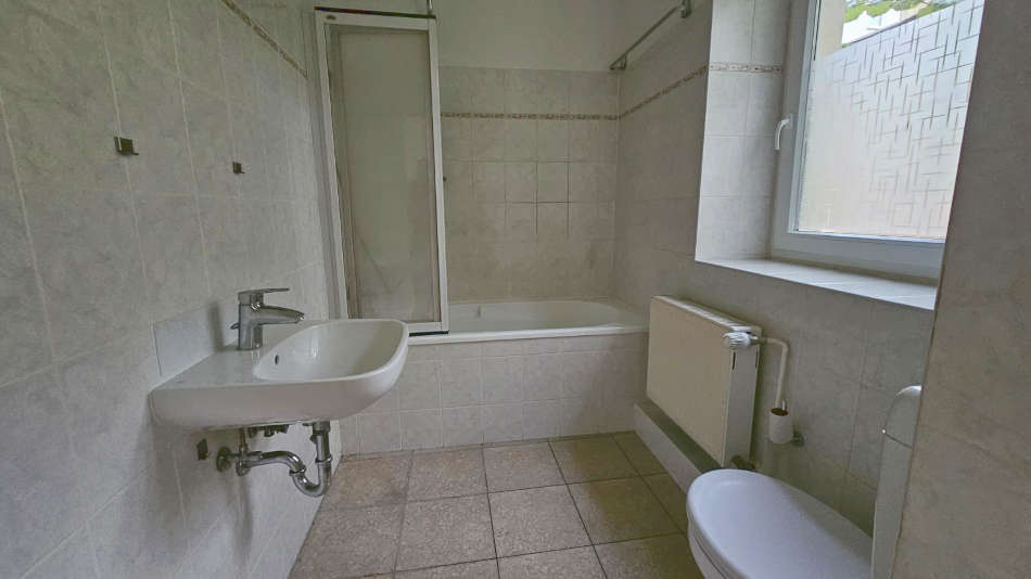 &copy; 2025  Dipl.Ing. Kühne GmbH Berlin Erdgeschosswohnung Berlin Fotosammlung Zeitzeugen 330008679 