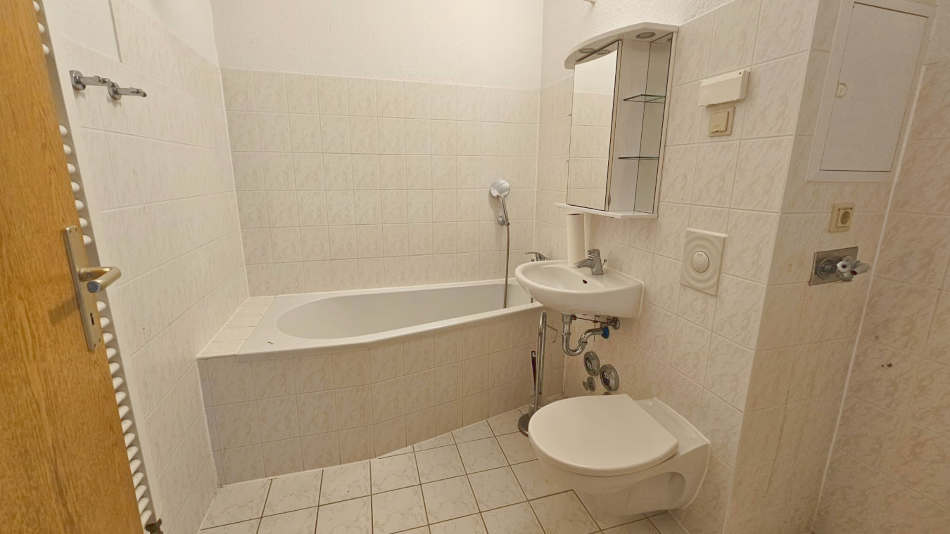 &copy; 2025  Dipl.Ing. Kühne GmbH Berlin Etagenwohnung Berlin Fotosammlung Zeitzeugen 330008681 