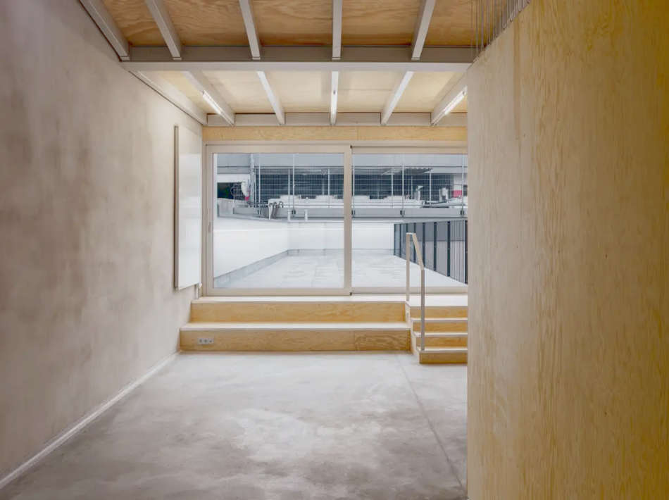 &copy; 2024  Dipl.Ing. Kühne GmbH Berlin Bürofläche Berlin Fotosammlung Zeitzeugen 330008329 