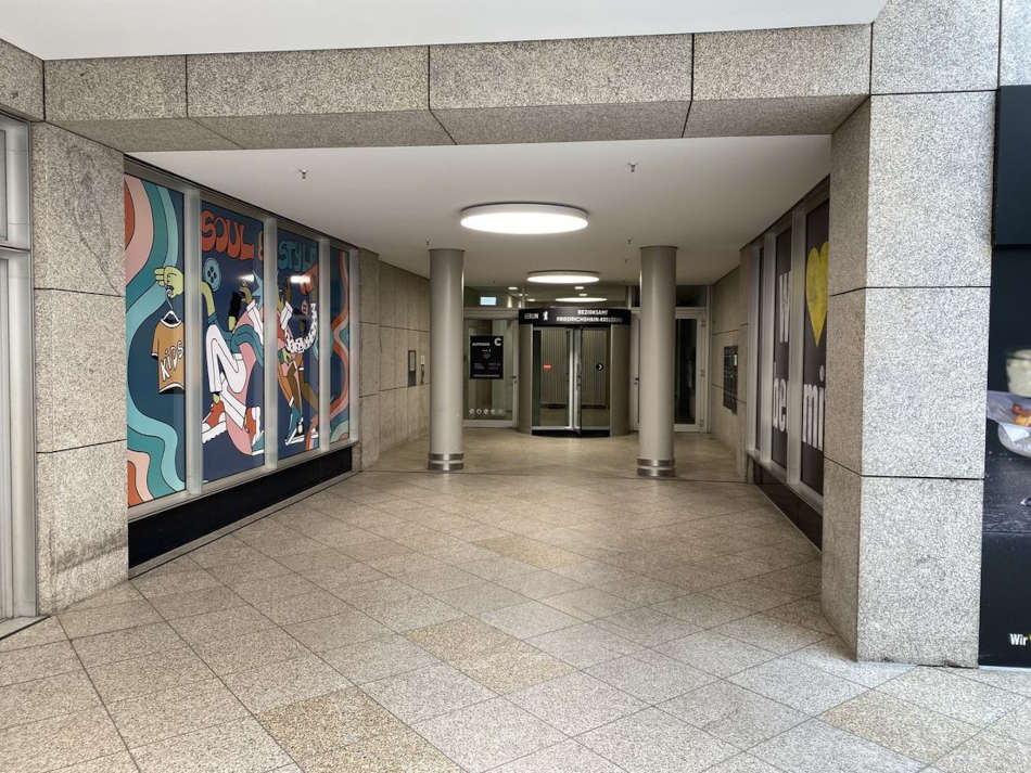 &copy; 2023  Dipl.Ing. Kühne GmbH Berlin Bürofläche Berlin Fotosammlung Zeitzeugen 330008148 