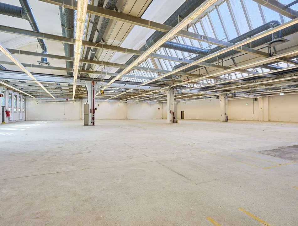 &copy; 2023  Dipl.Ing. Kühne GmbH Berlin Lagerfläche Berlin Fotosammlung Zeitzeugen 330008124 