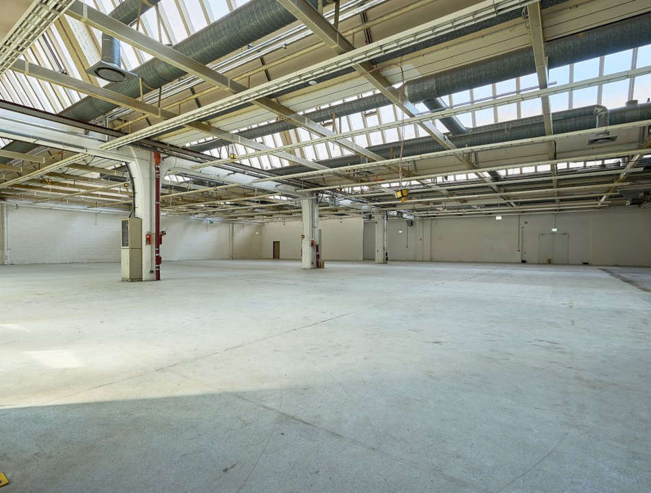 &copy; 2023  Dipl.Ing. Kühne GmbH Berlin Lagerfläche Berlin Fotosammlung Zeitzeugen 330008124 