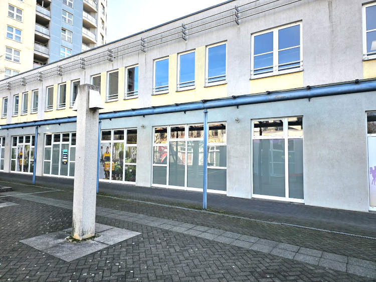 Große helle Bürofläche