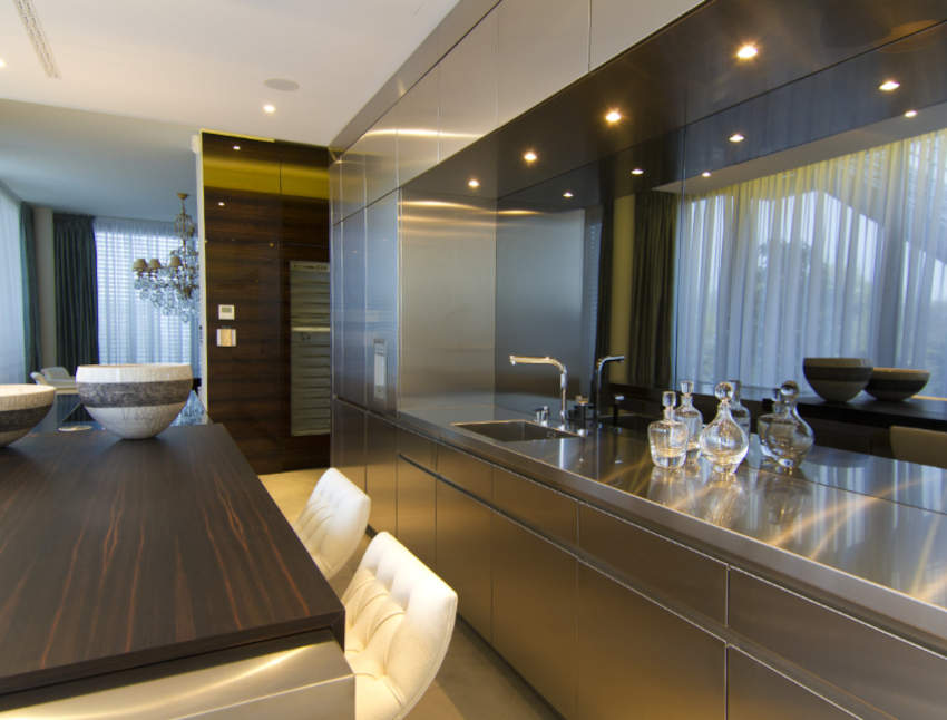 &copy; 2025  Dipl.Ing. Kühne GmbH Berlin Etagenwohnung Berlin Fotosammlung Zeitzeugen 330008608 