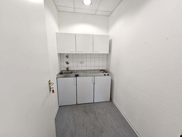 © 2024  Dipl.Ing. Kühne GmbH Berlin Bürofläche Berlin Fotosammlung Zeitzeugen 330008282 