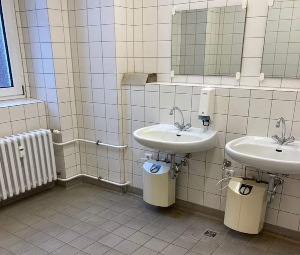 &copy; 2025  Dipl.Ing. Kühne GmbH Berlin Produktionsfläche Berlin Fotosammlung Zeitzeugen 330008613 