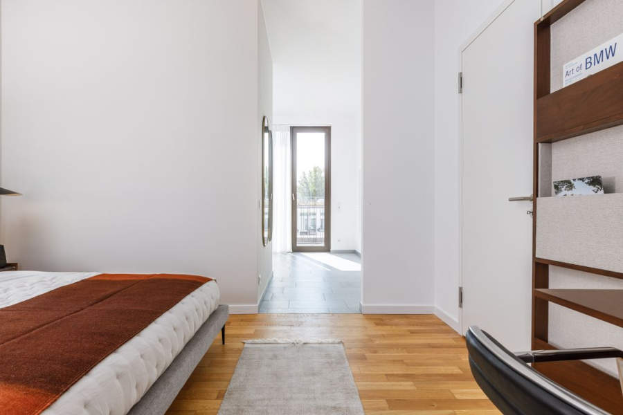 &copy; 2025  Dipl.Ing. Kühne GmbH Berlin Penthouse Berlin Fotosammlung Zeitzeugen 330008611 